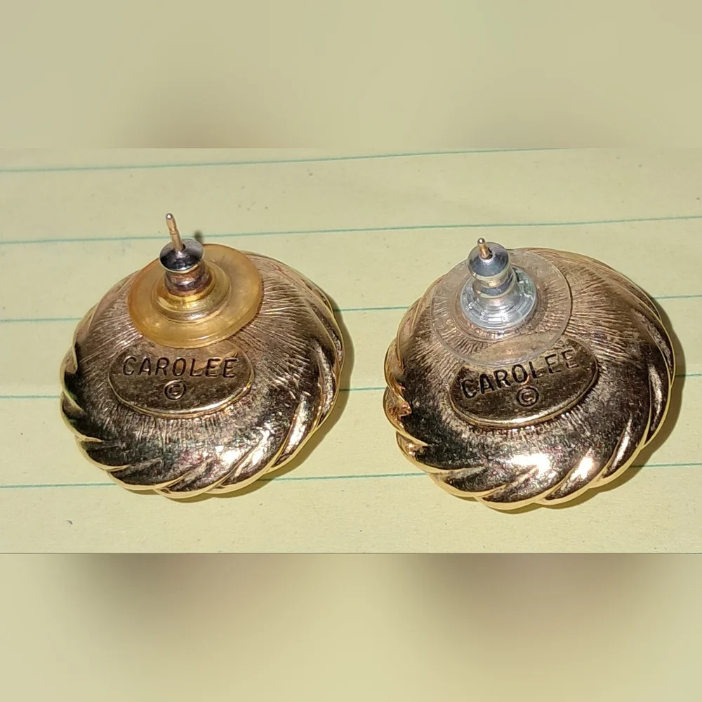 CAROLEE EARRINGS ROUND VGUC - Picture 6 of 8